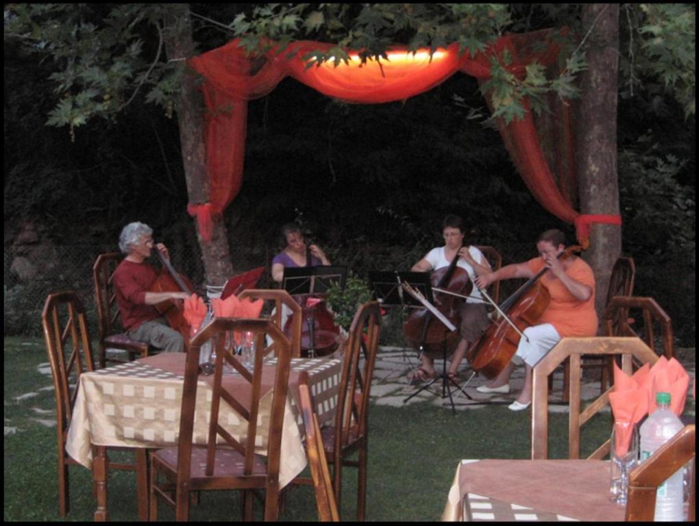 Family Hotel Bohema Ognyanovo  Extérieur photo